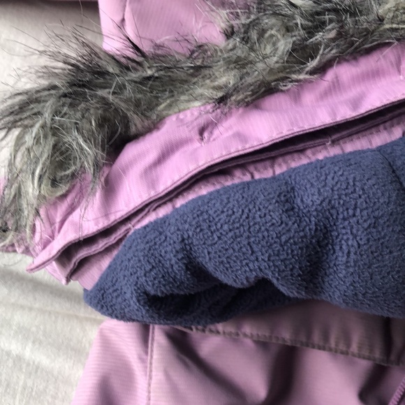 Colombia girls winter jacket - Picture 5 of 7